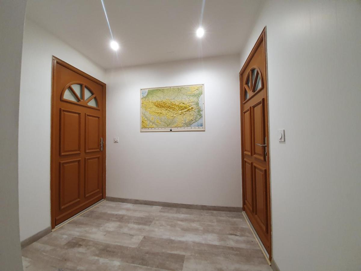 Appartements "Le Casino" Et "Lou Petit" لارونس المظهر الخارجي الصورة