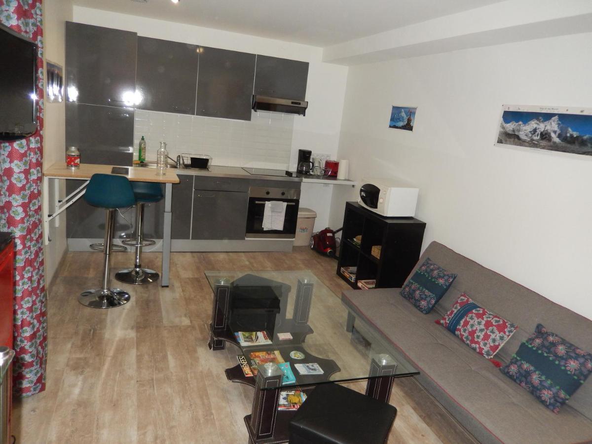 Appartements "Le Casino" Et "Lou Petit" لارونس المظهر الخارجي الصورة